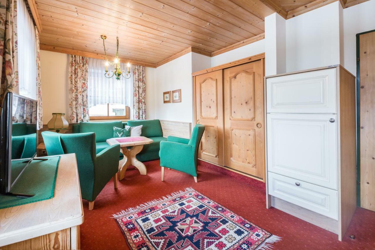 Haus Am Platz - Weitgasser Altenmarkt im Pongau Εξωτερικό φωτογραφία