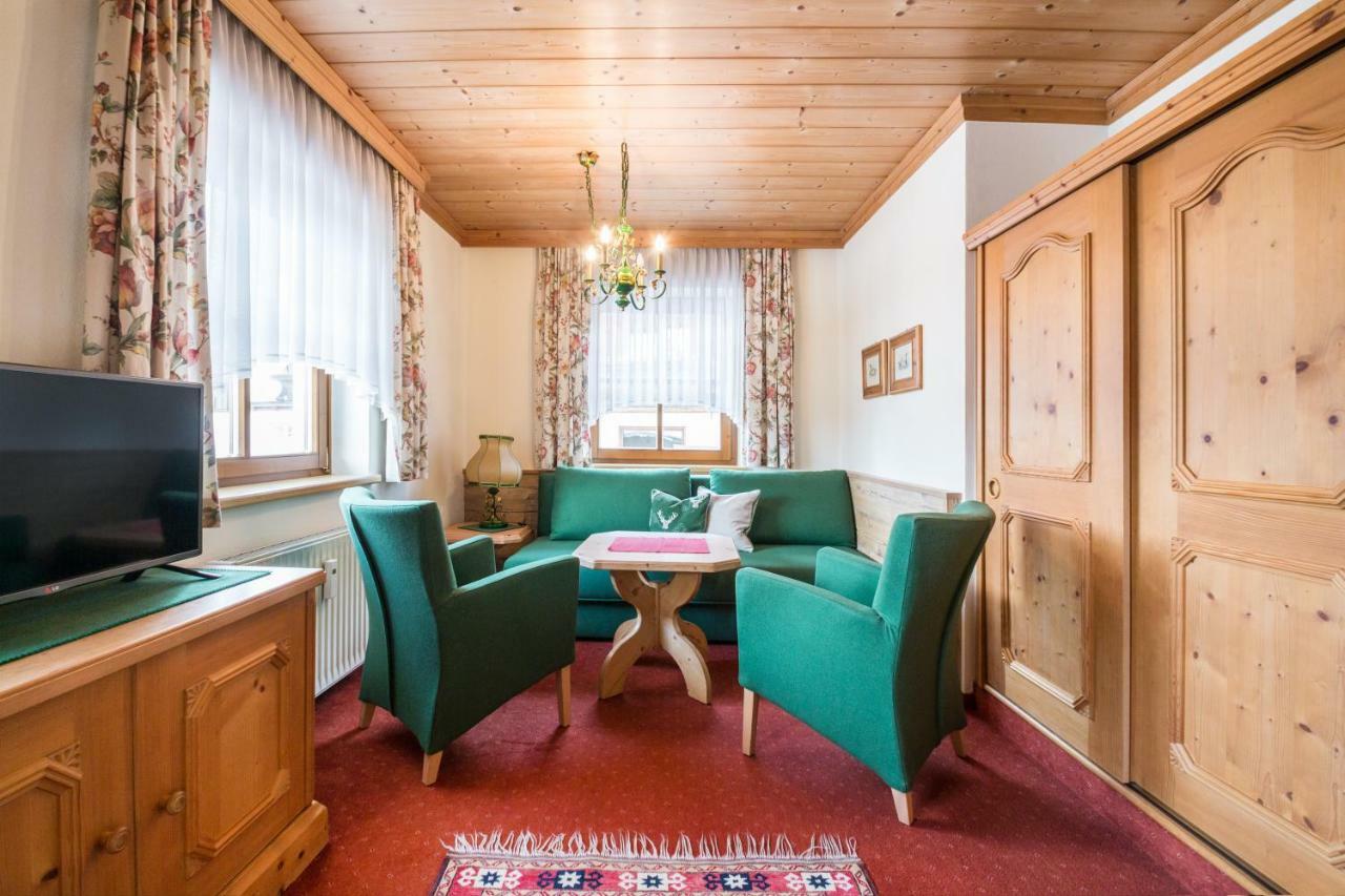 Haus Am Platz - Weitgasser Altenmarkt im Pongau Εξωτερικό φωτογραφία