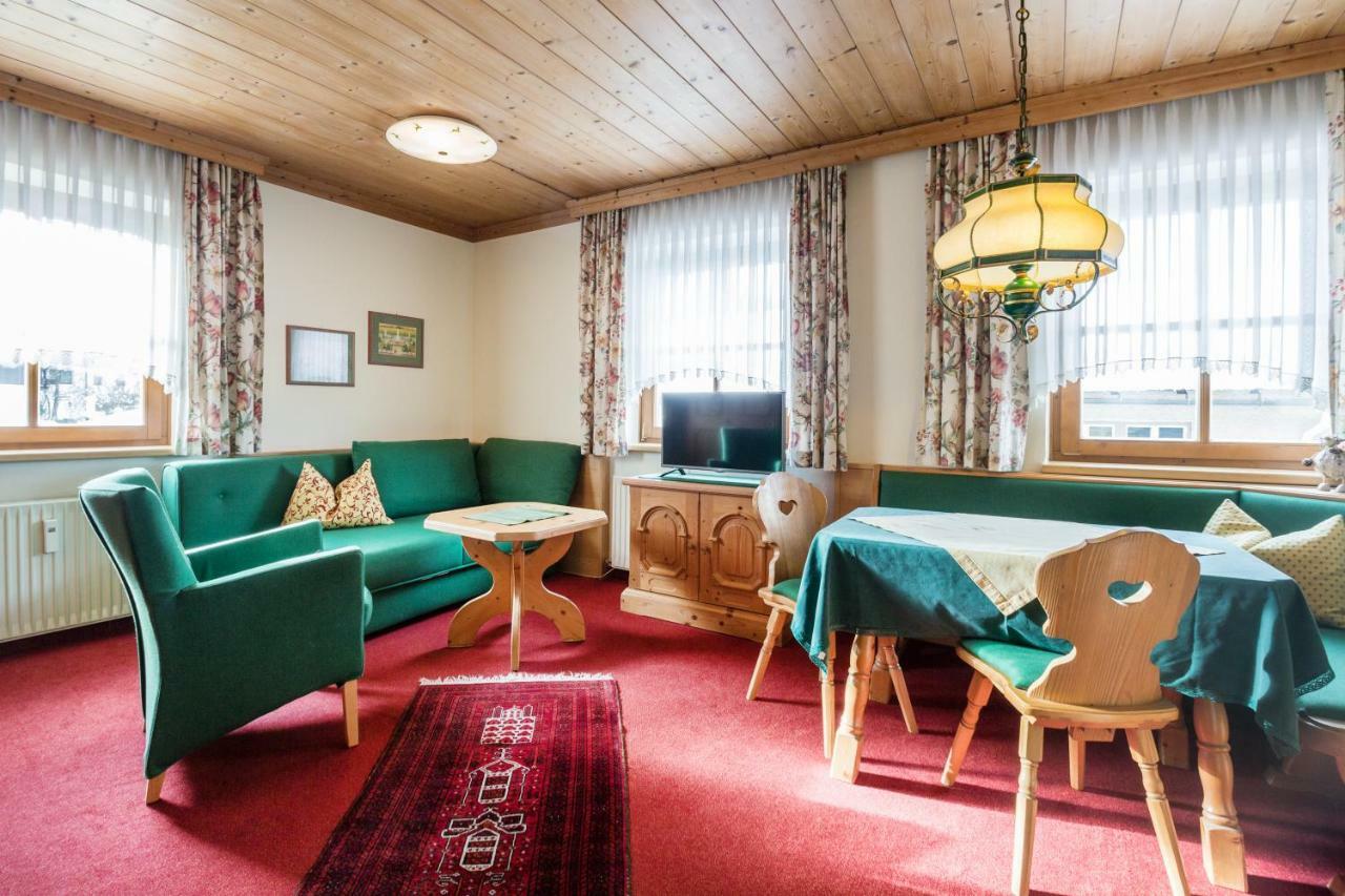 Haus Am Platz - Weitgasser Altenmarkt im Pongau Εξωτερικό φωτογραφία